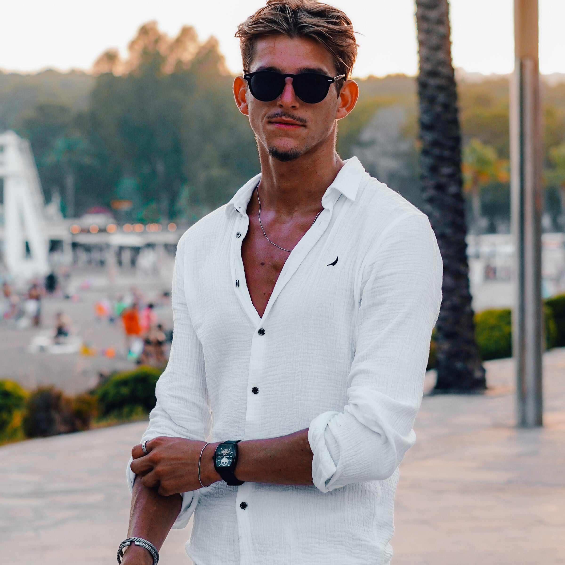 LUNAR BLACK PRESIDENT